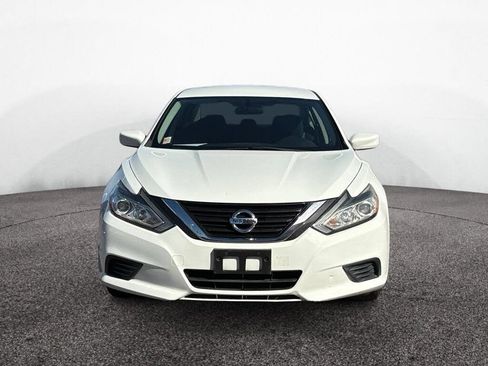 Used 2018 Nissan Altima 2.5 S w/ S Convenience Package FWD image 8