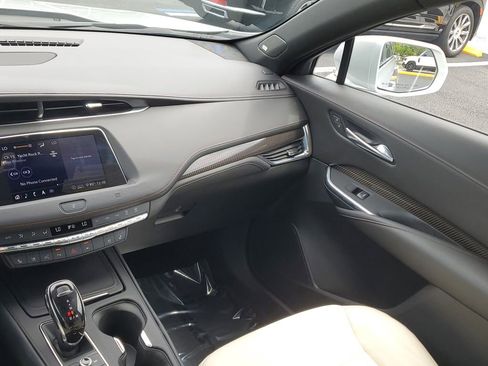 Used 2020 Cadillac XT4 Sport image 20