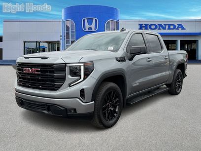 Used 2025 GMC Sierra 1500 Elevation