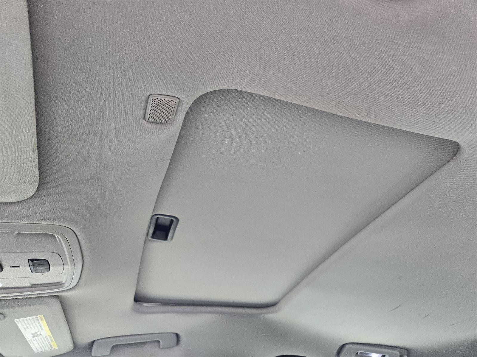 Used 2014 Cadillac XTS FWD image 23