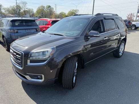 Used 2017 GMC Acadia Limited SLT FWD image 23