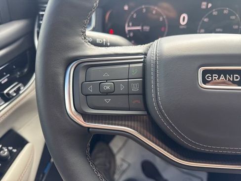 New 2026 Jeep Grand Wagoneer Summit image 22