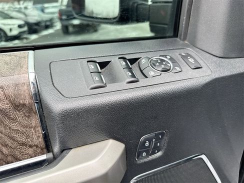 Used 2017 Ford F350 Lariat w/ Lariat Ultimate Package image 22