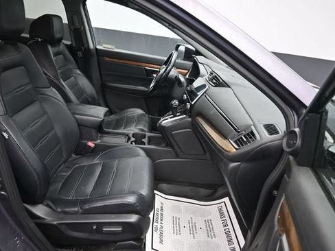 Used 2018 Honda CR-V Touring image 8
