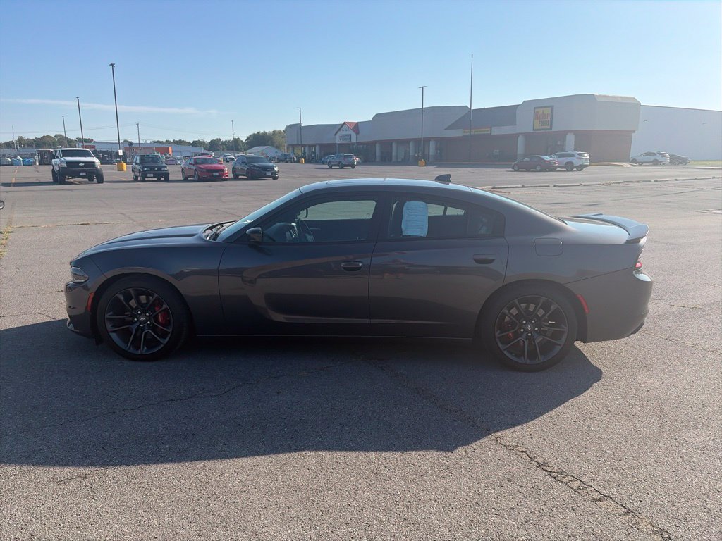 Used 2023 Dodge Charger SXT w/ Plus Group RWD image 3