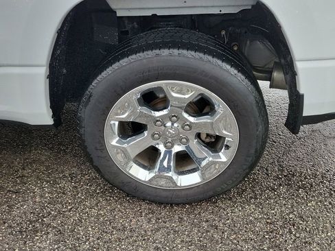 Used 2020 RAM 1500 Big Horn image 5