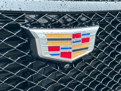 Used 2025 Cadillac XT4 Sport w/ Cold Weather Package image 36