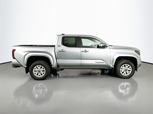 New 2025 Toyota Tacoma SR5 image 8