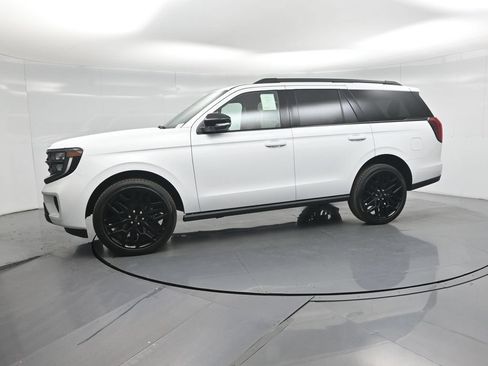 New 2026 Ford Expedition Platinum AWD/4WD image 24