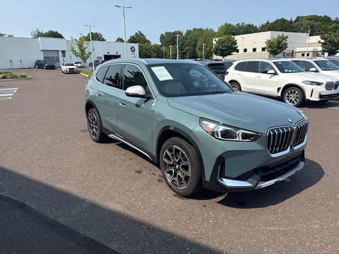 Used 2023 BMW X1 xDrive28i w/ Premium Package AWD/4WD image 6