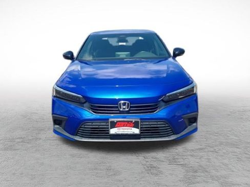 Used 2023 Honda Civic Sport image 2