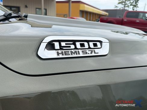 Used 2021 RAM 1500 Big Horn RWD image 32