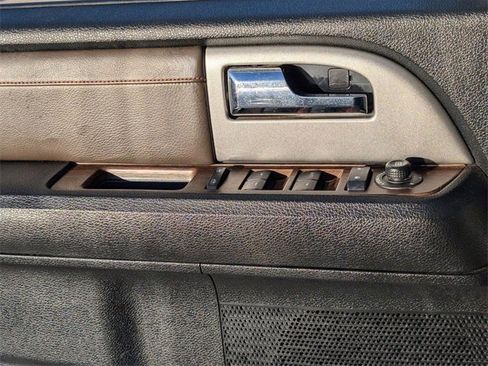 Used 2015 Ford Expedition King Ranch image 25