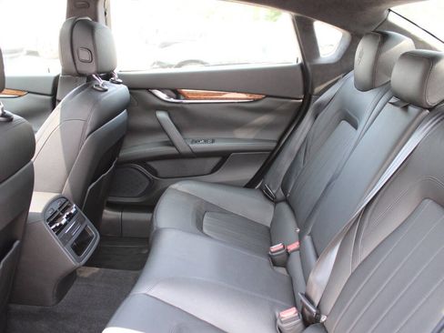Used 2014 Maserati Quattroporte S Q4 AWD/4WD image 20