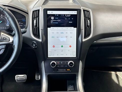 Used 2024 Ford Edge ST-Line image 13