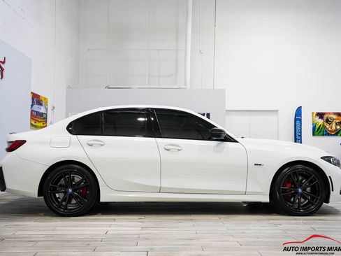 Used 2023 BMW 330e w/ M Sport Package image 26