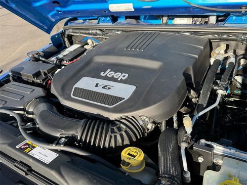 Used 2016 Jeep Wrangler Sport image 21