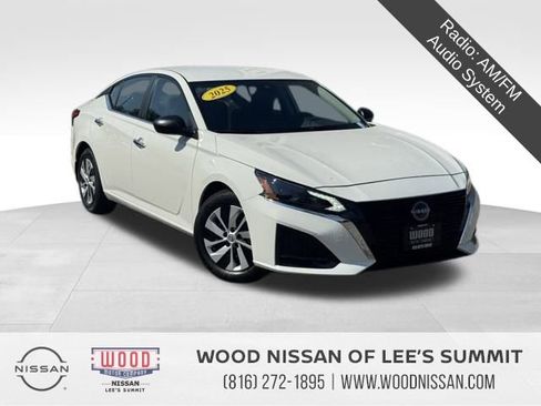 Certified 2025 Nissan Altima 2.5 S image 1