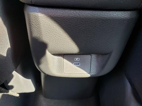 New 2025 Nissan Versa SR w/ Trunk Package image 6