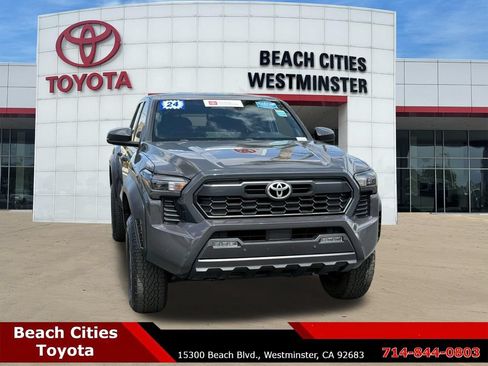 Certified 2024 Toyota Tacoma TRD Off-Road w/ TRD Off Road Upgrade Package AWD/4WD image 3