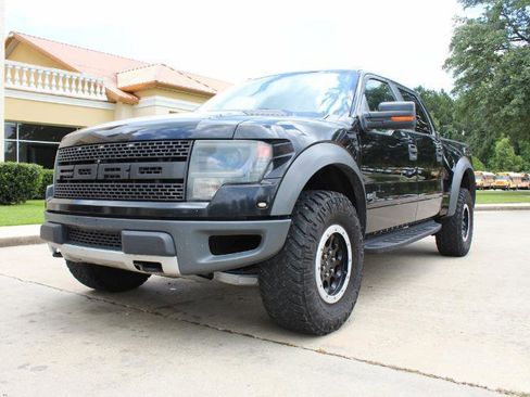 Used 2014 Ford F150 Raptor w/ Equipment Group 801A Luxury AWD/4WD image 9