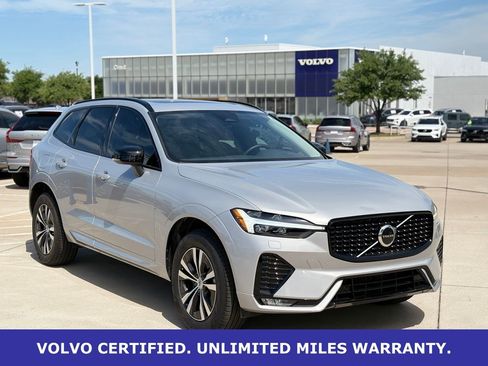 Certified 2025 Volvo XC60 B5 Core AWD/4WD image 4