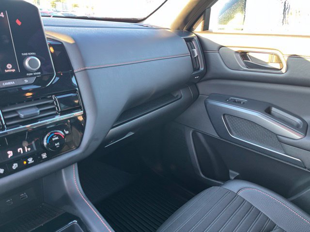 Used 2024 Nissan Pathfinder Rock Creek AWD/4WD image 26