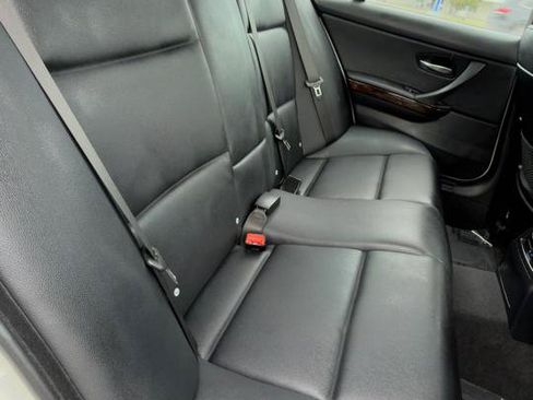 Used 2009 BMW 328i xDrive Sedan AWD/4WD image 42