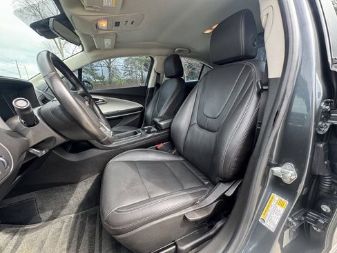 Used 2013 Chevrolet Volt Premium w/ Premium Trim Package FWD image 5