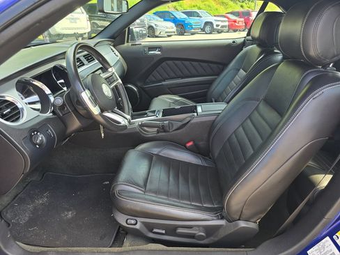 Used 2014 Ford Mustang GT w/ GT Brake Performance Package RWD image 4