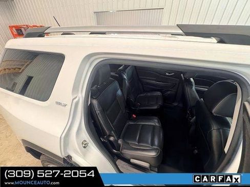 Used 2018 GMC Acadia SLT image 7