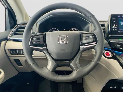 New 2026 Honda Odyssey Elite image 19