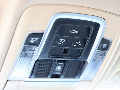 Used 2022 RAM 2500 Laramie image 23