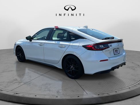 Used 2022 Honda Civic Sport image 5