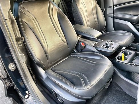 Used 2021 Ford Mustang Mach-E Premium image 34
