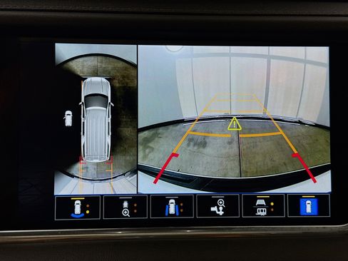 Used 2022 GMC Yukon Denali image 13