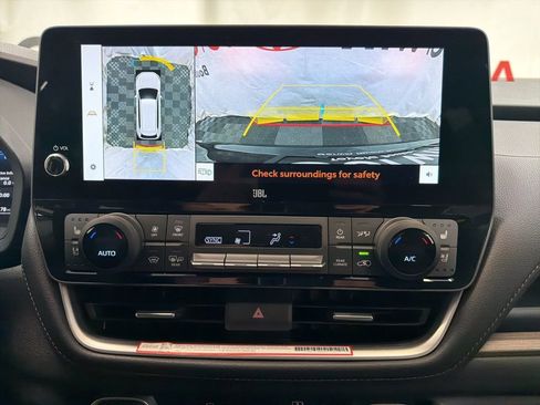 New 2026 Toyota Grand Highlander AWD image 33