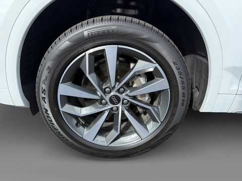 Used 2023 Audi Q5 2.0T Premium Plus image 9