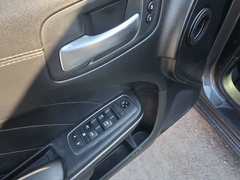 Used 2020 Dodge Charger Scat Pack RWD image 4