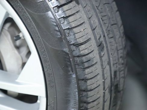 Used 2023 Audi Q7 2.0T Premium w/ Towing Package image 40