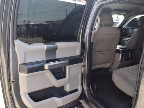 Used 2018 Ford F150 XLT w/ Equipment Group 302A Luxury AWD/4WD image 10