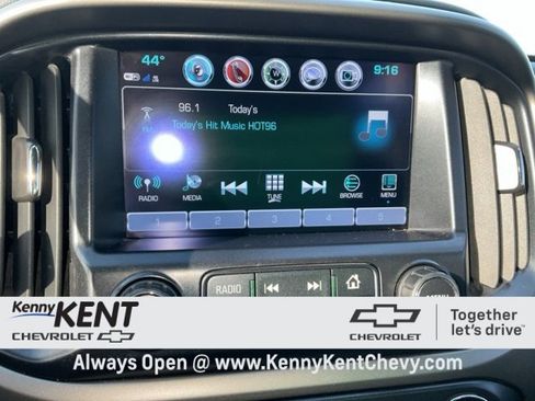 Used 2018 Chevrolet Colorado Z71 image 32