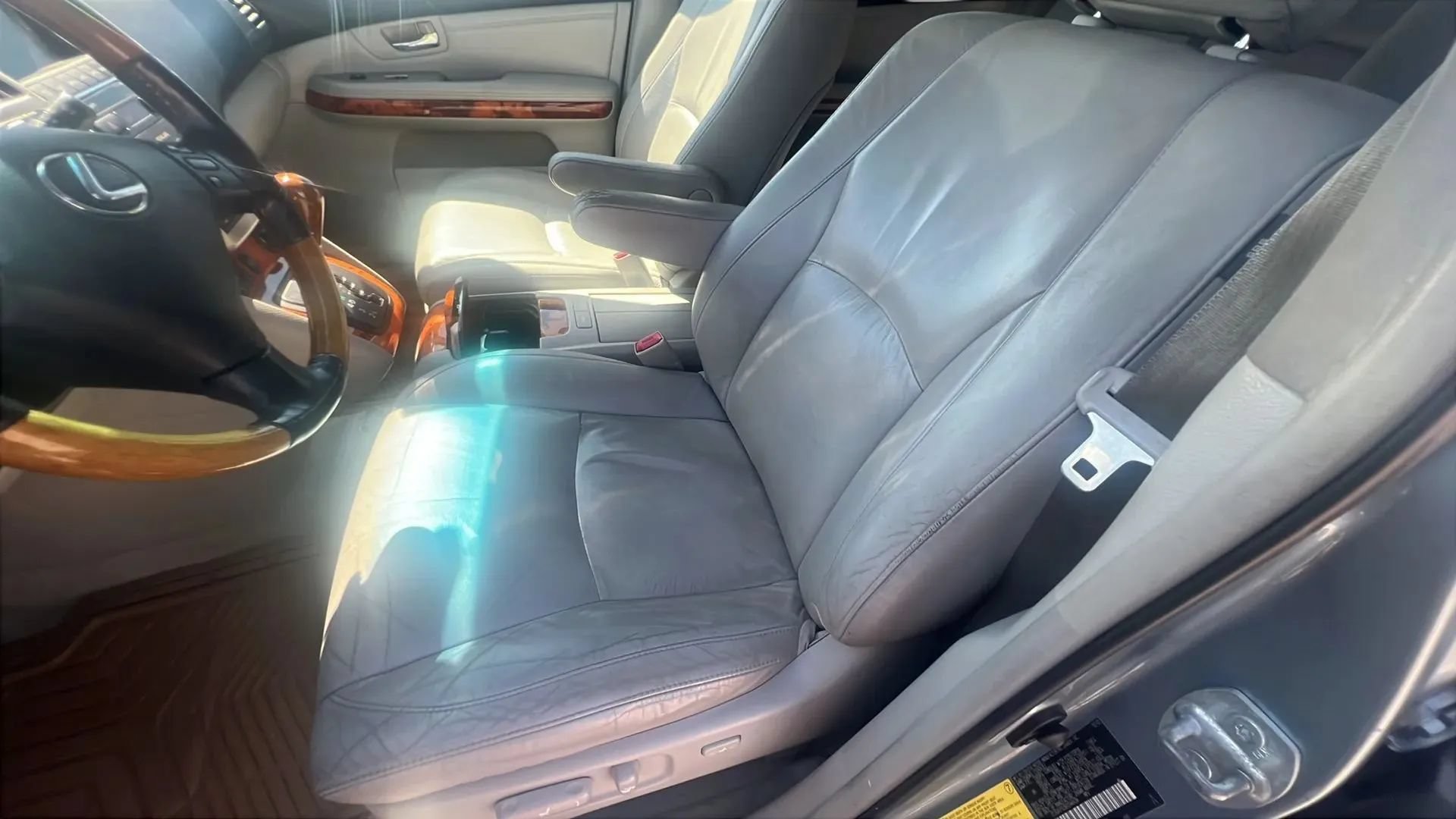 Used 2006 Lexus RX 330 FWD image 17