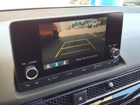 Used 2023 Honda Civic Sport image 28