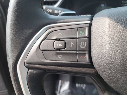 Certified 2023 Jeep Grand Cherokee L Altitude AWD/4WD image 19