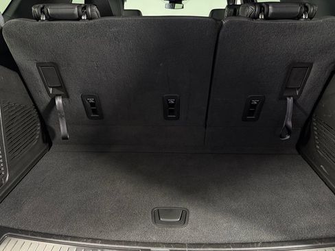 Used 2026 Chevrolet Tahoe RST RWD image 29