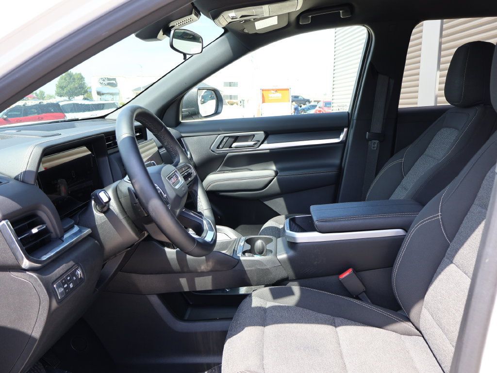 Used 2026 GMC Terrain Elevation AWD/4WD image 21