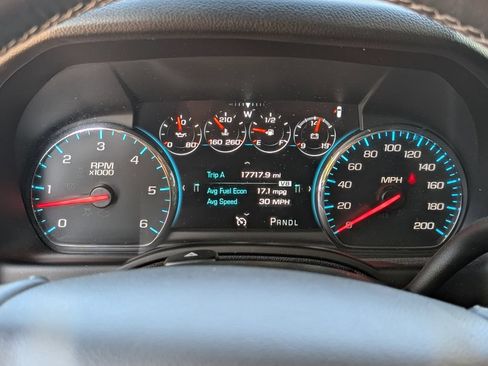 Used 2019 Chevrolet Tahoe Premier AWD/4WD image 28