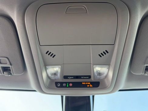 Used 2024 Chevrolet Blazer LT w/ Driver Confidence Package image 29