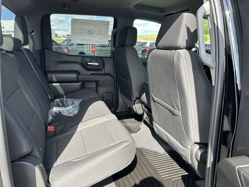 New 2026 Chevrolet Silverado 1500 Custom image 19